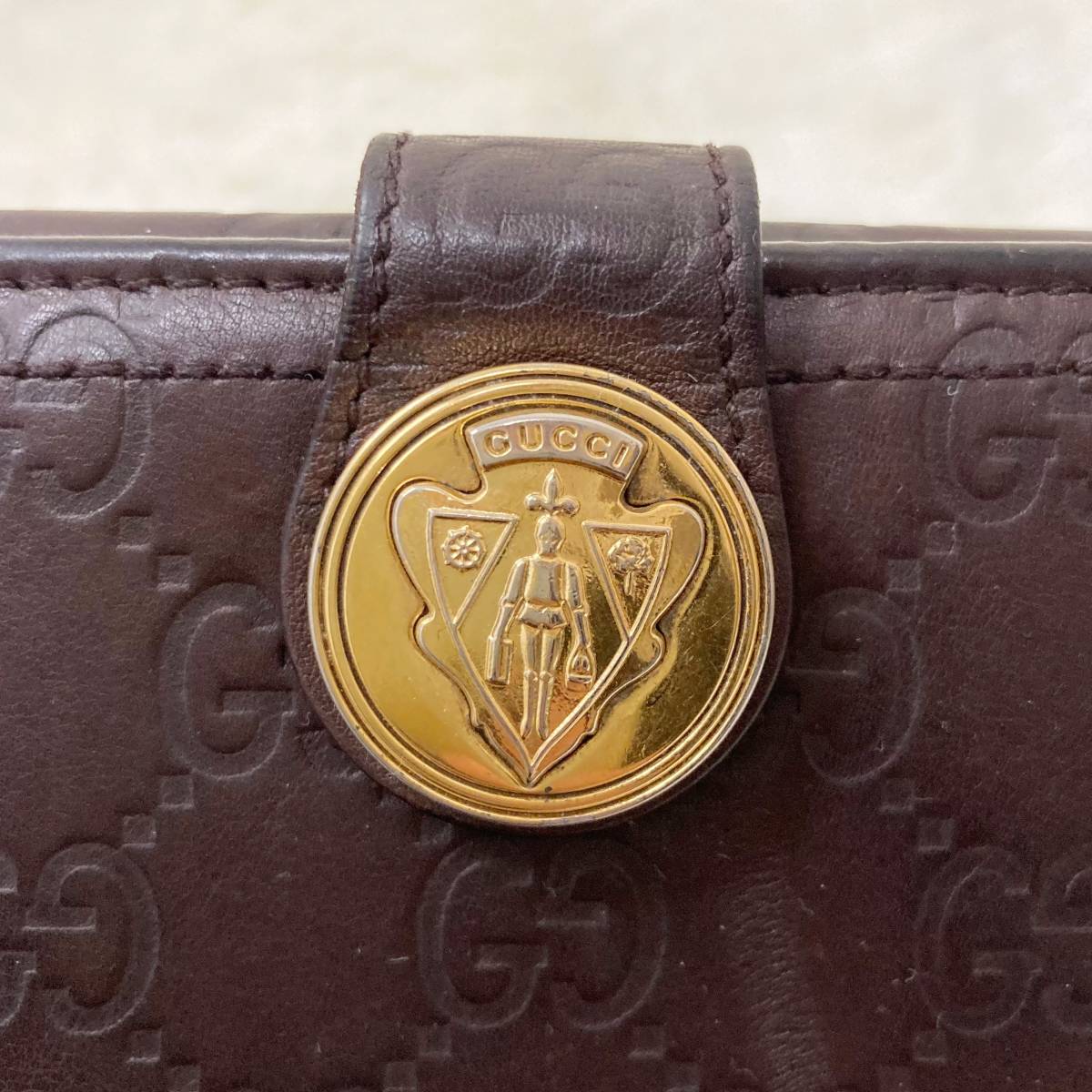 美品 GUCCI グッチ グッチシマ 長財布 GG 総柄 エンブレム クレスト