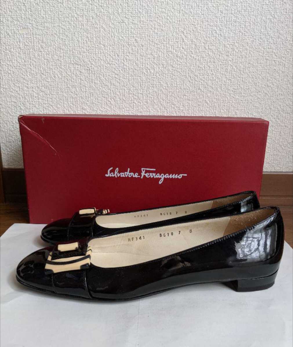 Salvatore Ferragamo パンプス イタリア製 確実正規 フェラガモ　