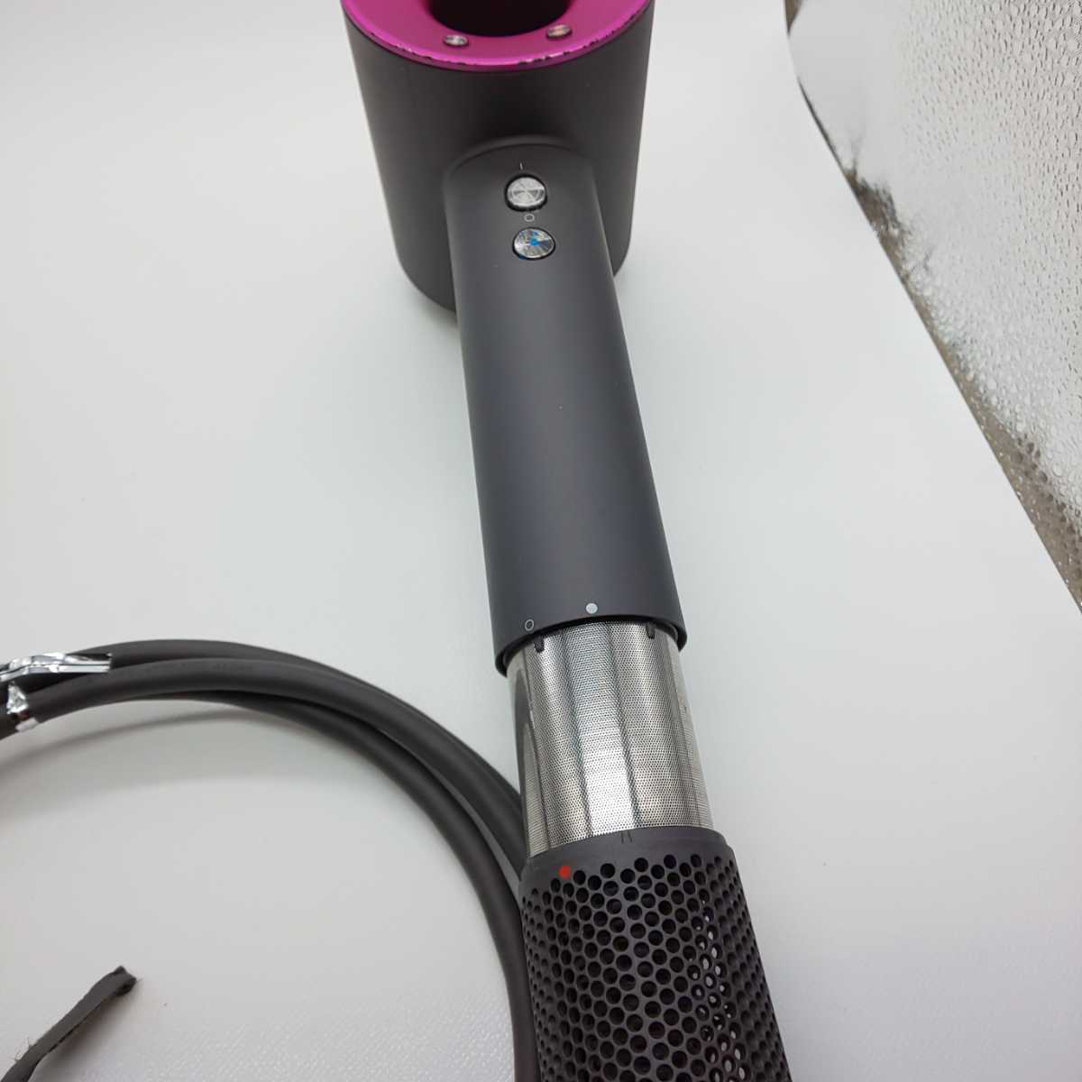 《送料無料・迅速発送》ダイソン dyson ドライヤー HD01 Supersonic《国内正規品・風量新品同様・中古》