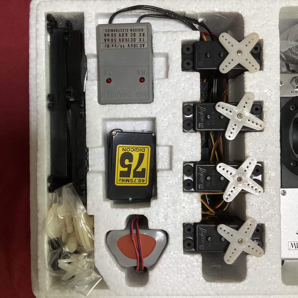 デジコン電子 DIGI FLIGHT ASUKA 飛行機用 8CH 4サーボ セット