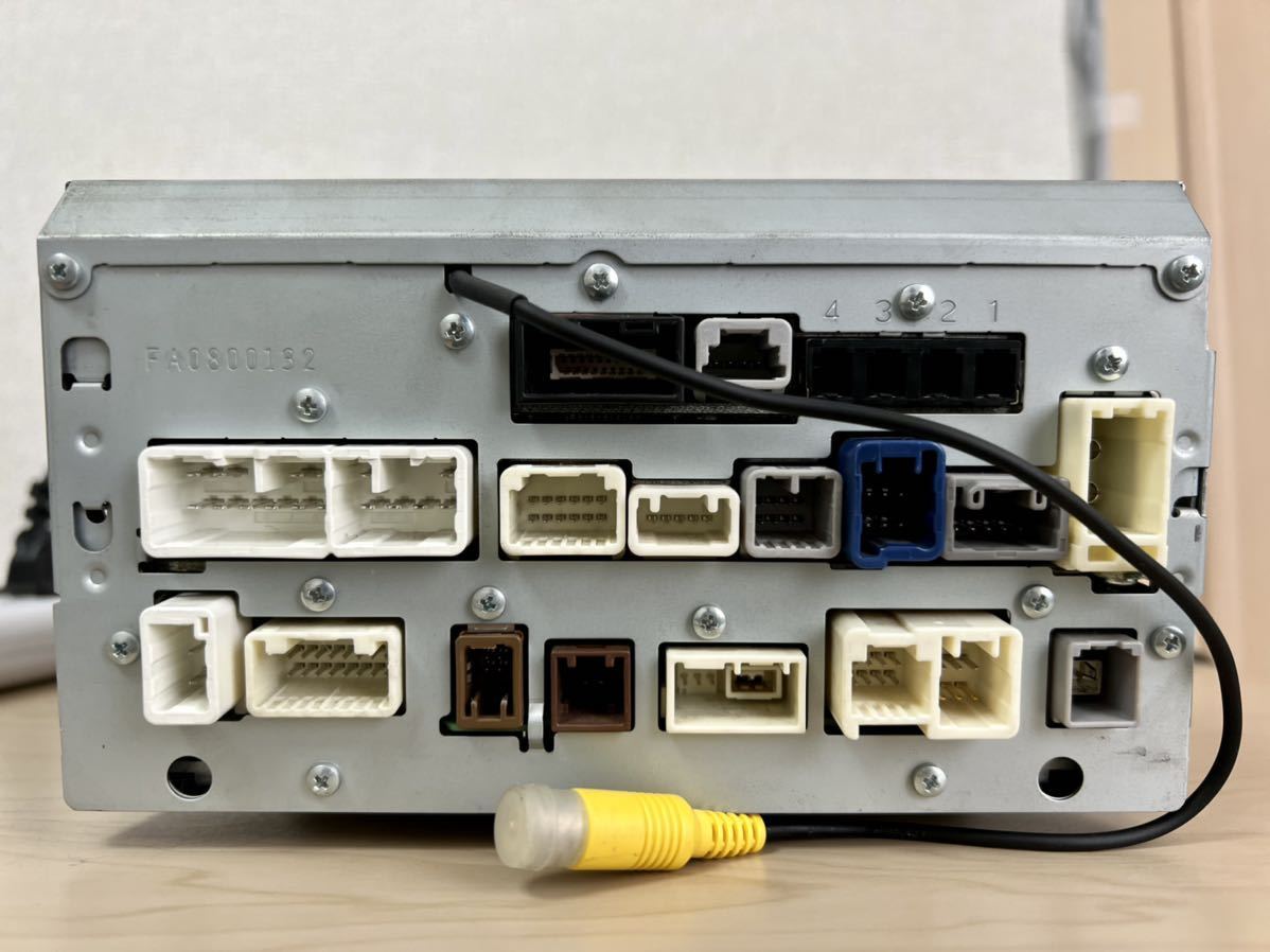 シンプルでおしゃれ QNAP NAS HS-210 \u0026 3TB HDD 2台 \u0026 エル
