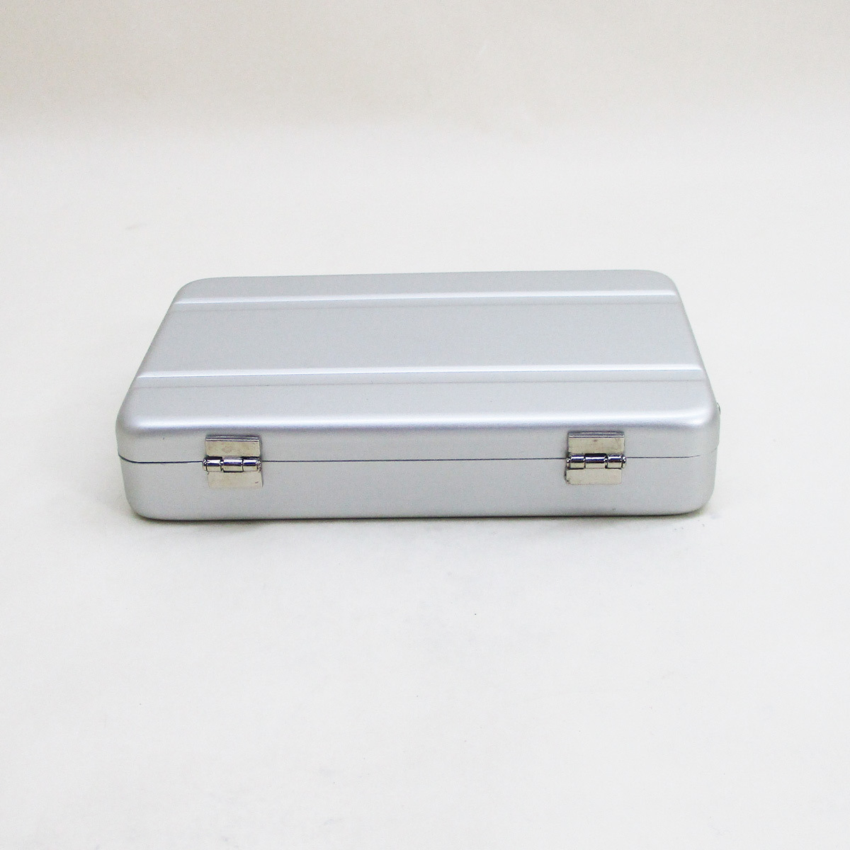 送料無料 シガレットケース タバコケース カードケース アルミ製ミニトランク型 A1010002（B）シングルライン 日本製 ウインドミル_画像6
