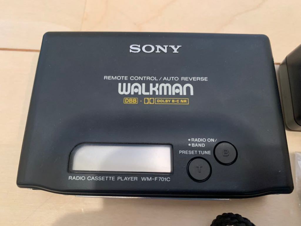 【ジャンク】SONY ソニー　 WALKMAN WM-F701C カセットプレーヤー・ウォークマン 本体ほぼ未使用　付属品_画像4