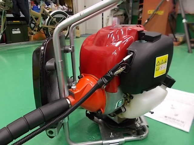 KAAZ、カーツ草刈り機、背負い式、4ストエンジン、ホンダ KAAZ、カーツ草刈り機、背負い式、4ストエンジン、ホンダ