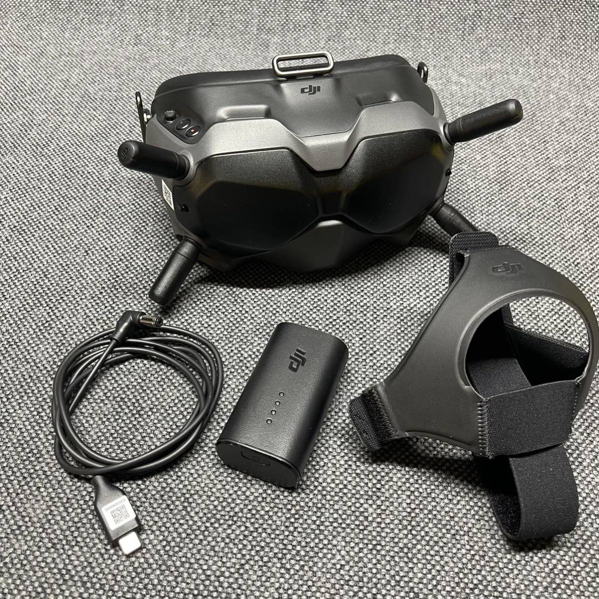 Yahoo!オークション - 【極上美品】DJI FPV GOGGLES V2 ゴーグル...