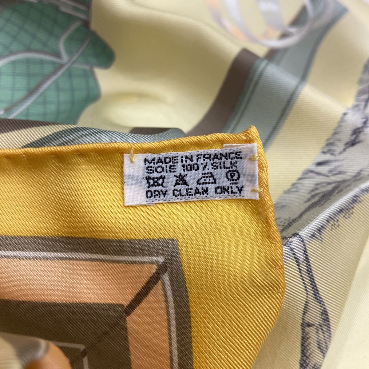 HERMES エルメス】カレ90 Couvertures et tenues de jour 馬柄 大判