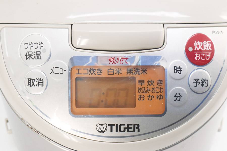 ☆TIGER タイガー魔法瓶 炊きたて☆5.5合 IH炊飯ジャー JKW-A100☆14年