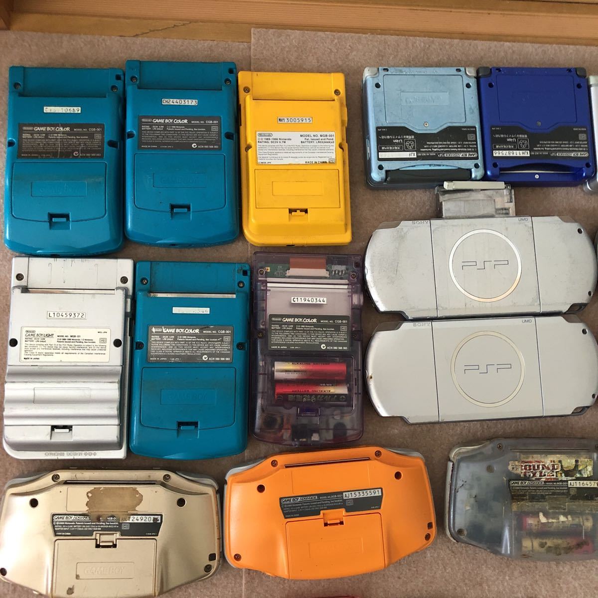 ジャンク大量ゲーム機本体 ゲームボーイ PSP 3DSLL 3DS DS Lite