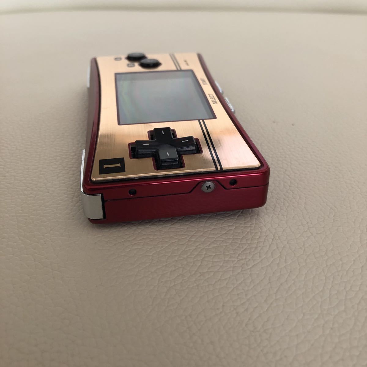 GAME BOY micro ゲームボーイミクロ OXY-001 20周年記念 本体 商品细节