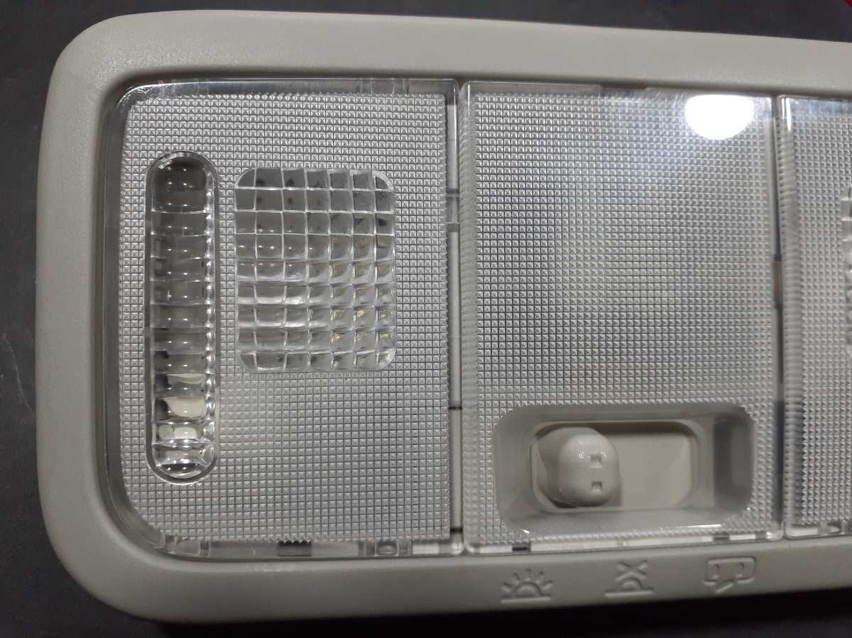 L175S ムーヴ マップランプ 簡易LEDに換装済 室内灯 ルームランプ KOITO 169-51728 ダイハツ 81260-B2010-B1 81260-B1010-B0_画像4