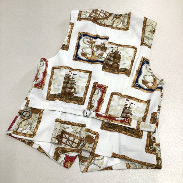 【極美品】90s Burberry バーバリー 総柄 ビンテージスカーフ柄 ベストジャケット レディース 11 L 地図柄 ホワイト_画像2