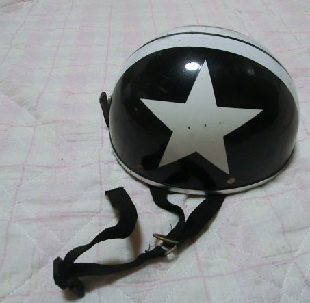 ★☆中古品 バイク　ハーフヘルメット　星模様☆★_画像3