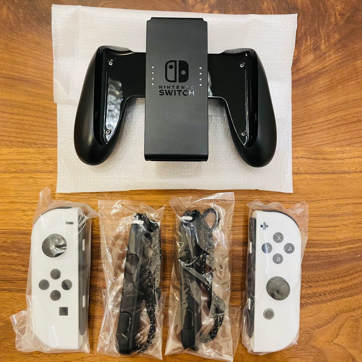 SALE/70%OFF】 新品 ニンテンドースイッチ 有機EL ジョイコンホワイト