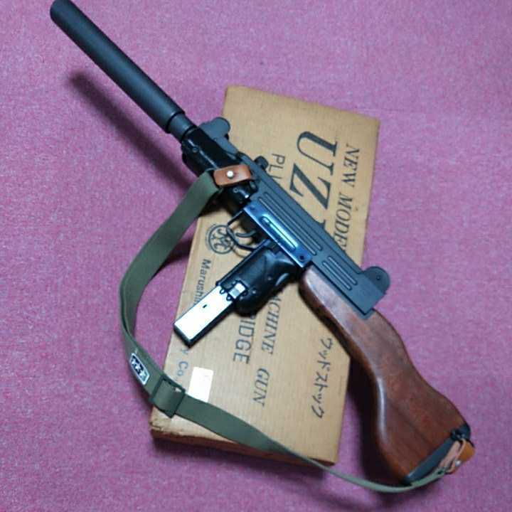 マルシン UZI モデルガン 未発火 希少 Yahoo!オークション - マルシン製 UZI【超希少レア物 ウッド