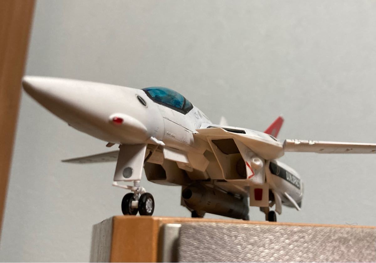 ハセガワ　マクロス　バルキリー　VF-1A 完成品