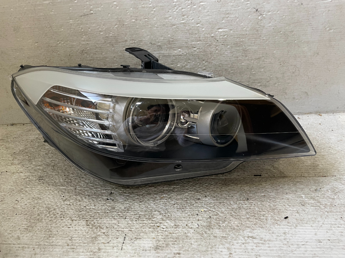 ☆ BMW Z4 E89 ヘッドライト 右 ☆2316 www.schillerkaffeerosterei.com