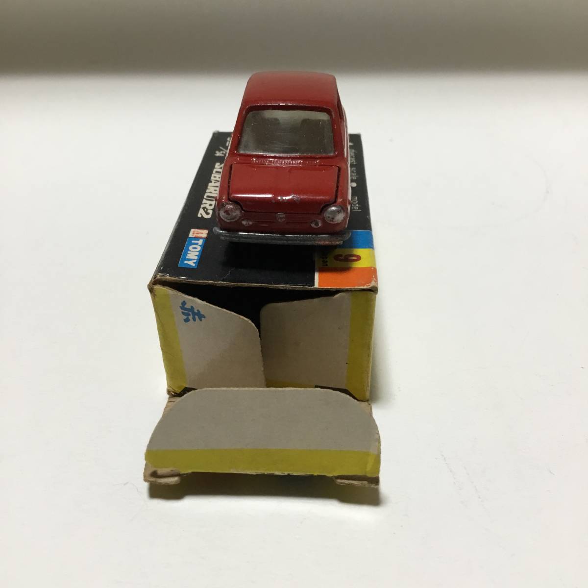 トミカ 黒箱9 スバル SUBARU R2 赤 1Eホイール 日本製 指定色箱赤丸 トミカ 黒箱9 スバル SUBARU R2 赤 1Eホイール 日本製 指定色箱赤丸