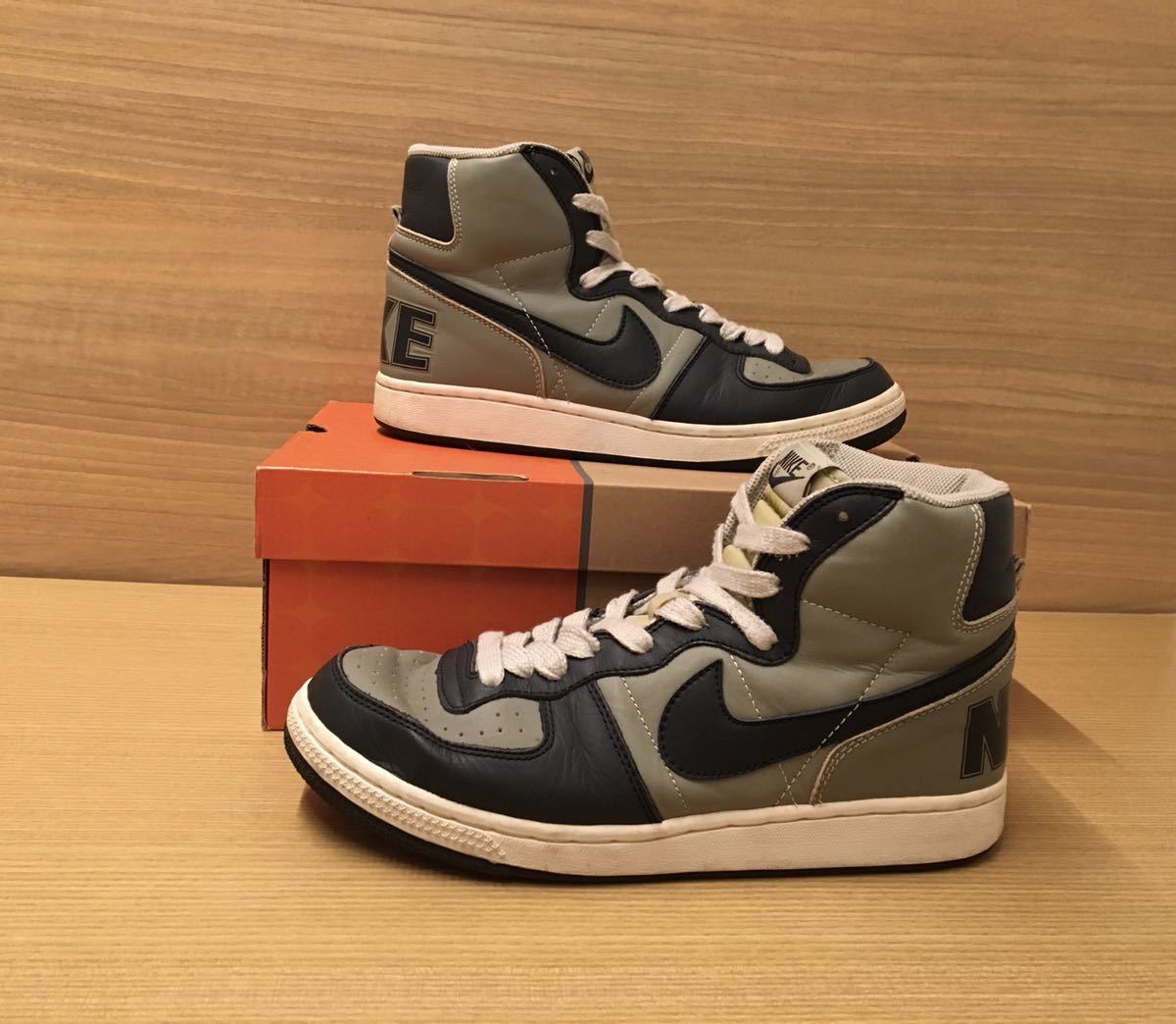 ヤフオク 美品 Us9 Nike 03年製 ターミネーター 復刻 Te ヤフオク 美品 Us9 Nike 03年製 ターミネーター 復刻 Te