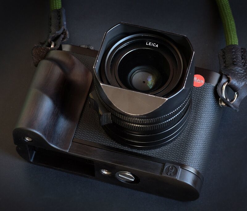 PayPayフリマ|新品 LEICA ライカ Q2用 ハンドグリップ(黒檀/エボニー) 直販割引品 Q2用ハンドグリップ純正 Leica その他
