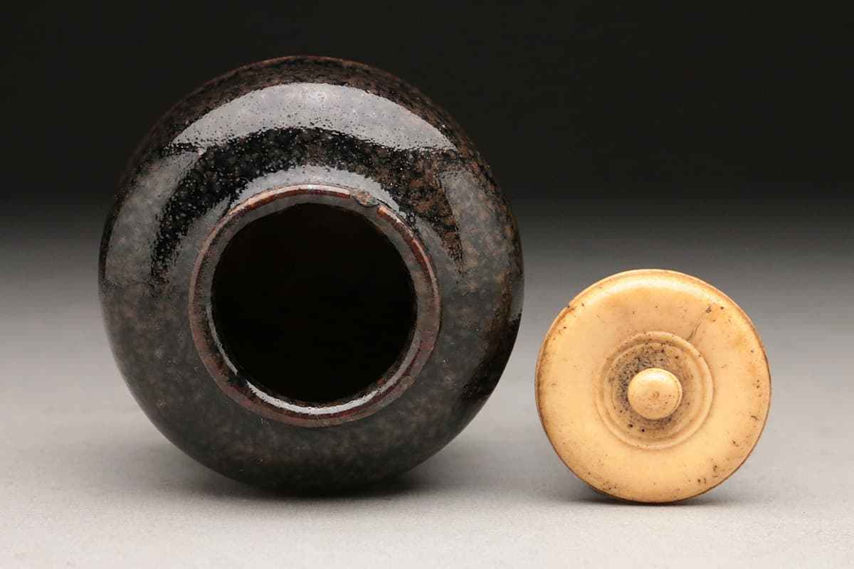 EB597 時代物 古骨蓋 古瀬戸瓢形茶入・古瀬戸茶入 高7.5cm 仕覆付 木箱