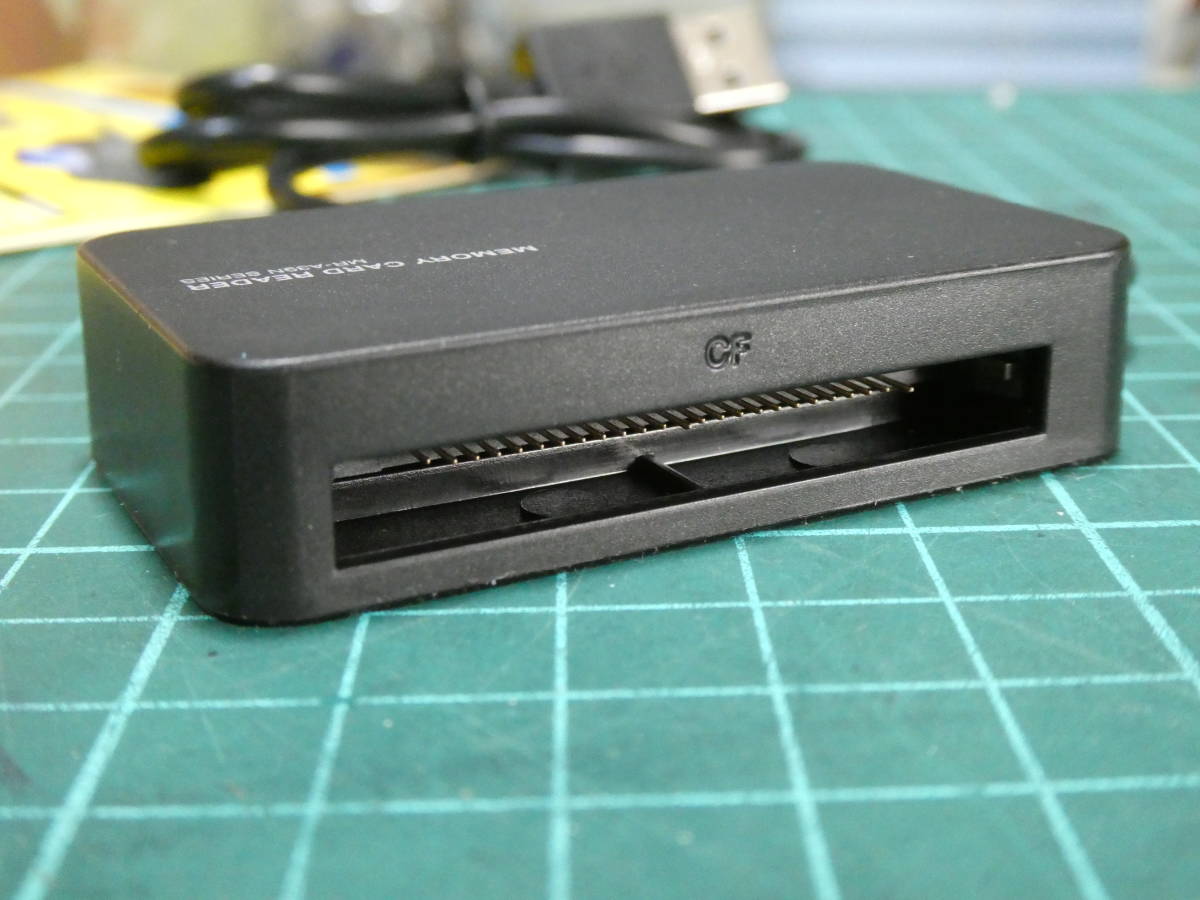 ELECOM エレコム メモリーリーダライタ 48+6media USB2.0 ケーブル一体タイプ コンパクト設計 MR-A39NBK 220316101