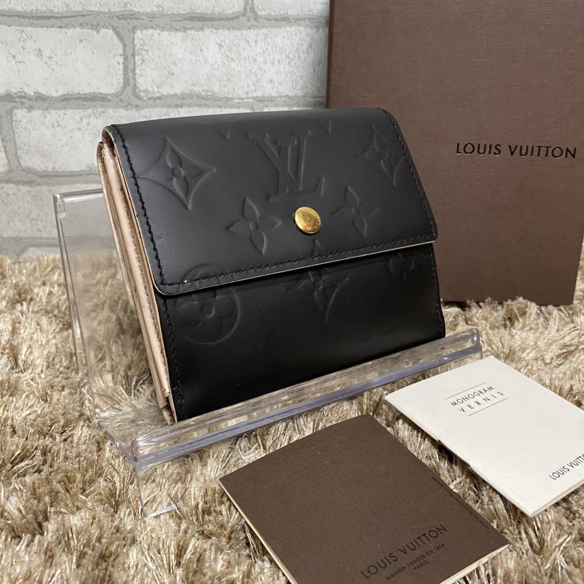 箱付き 1円 ルイヴィトン Wホック 折財布 LOUIS VUITTON マットブラック ヴェルニ モノグラム(ヴェルニライン)|売買されたオークション情報、yahooの商品情報をアーカイブ公開 - オークファン(aucfan.com) 箱付き 1円 ルイヴィトン Wホック 折財布 LOUIS VUITTON マットブラック ヴェルニ モノグラム(ヴェルニライン)|売買されたオークション情報、yahooの商品情報をアーカイブ公開 - オークファン(aucfan.com)
