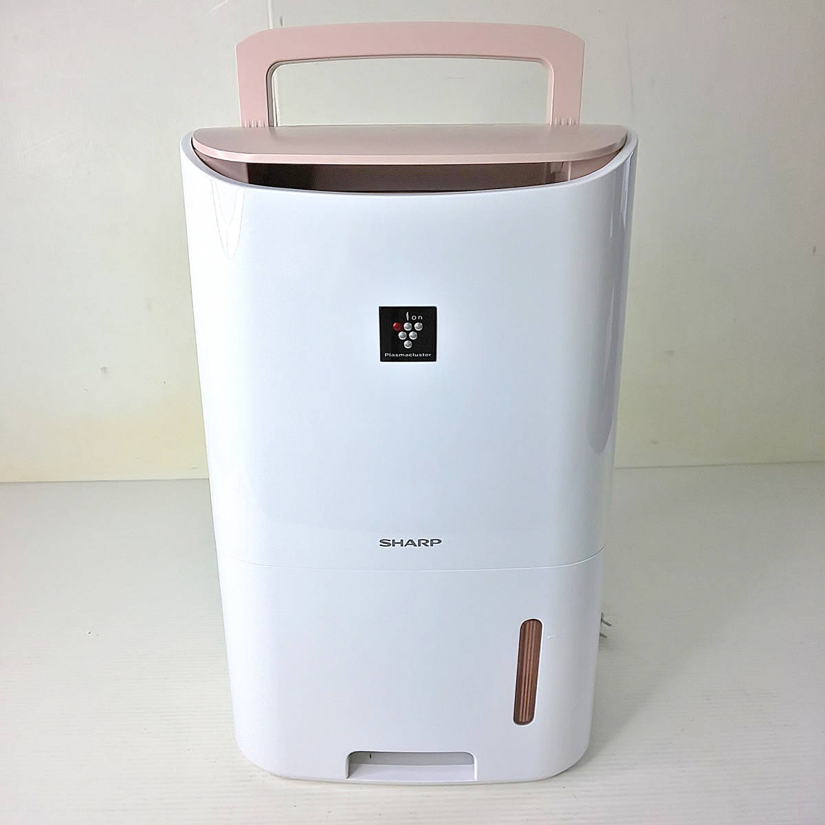 シャープ SHARP CV-E71-W [除湿機 プラズマクラスター搭載 50/60Hz 8