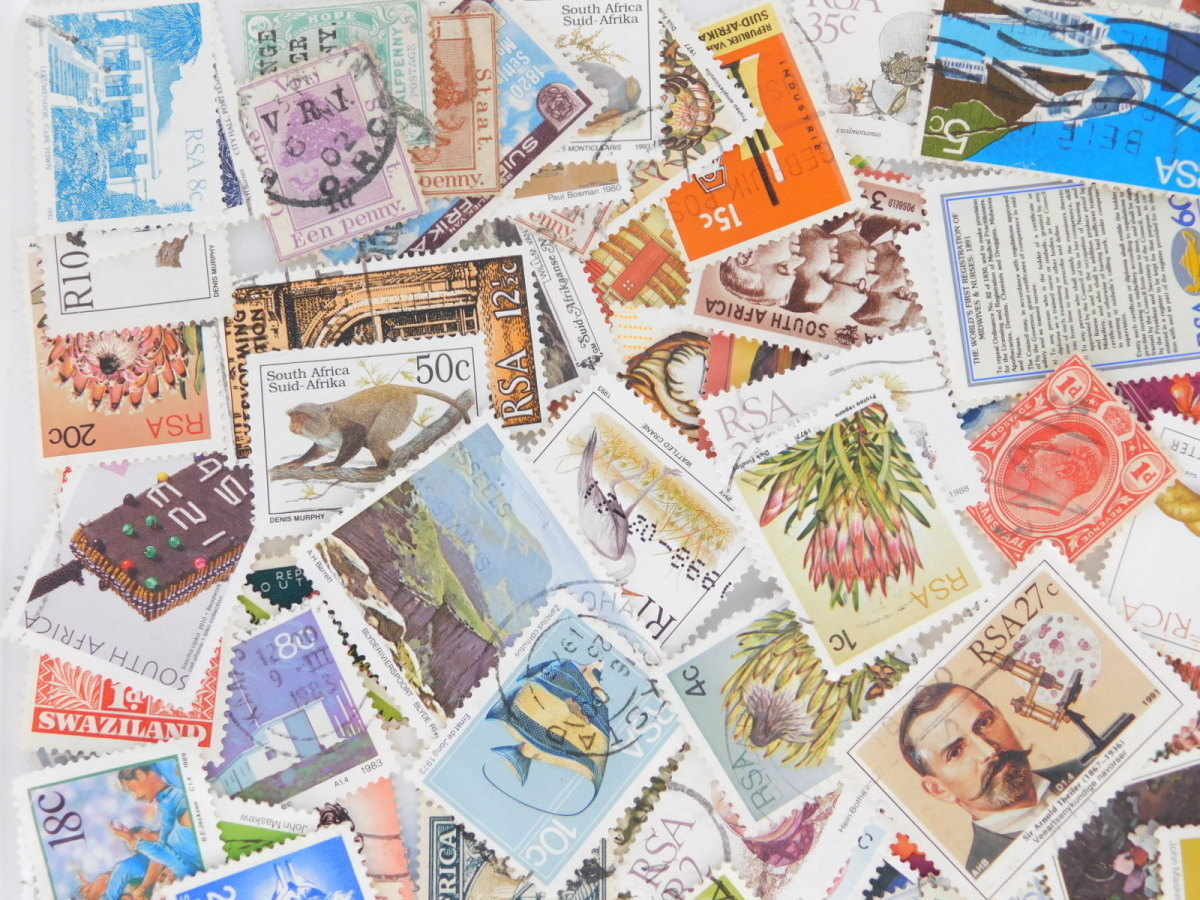 海外切手　南アフリカ共和国 ３０枚　使用済切手 外国切手 コラージュ 紙もの おすそ分けに_画像3