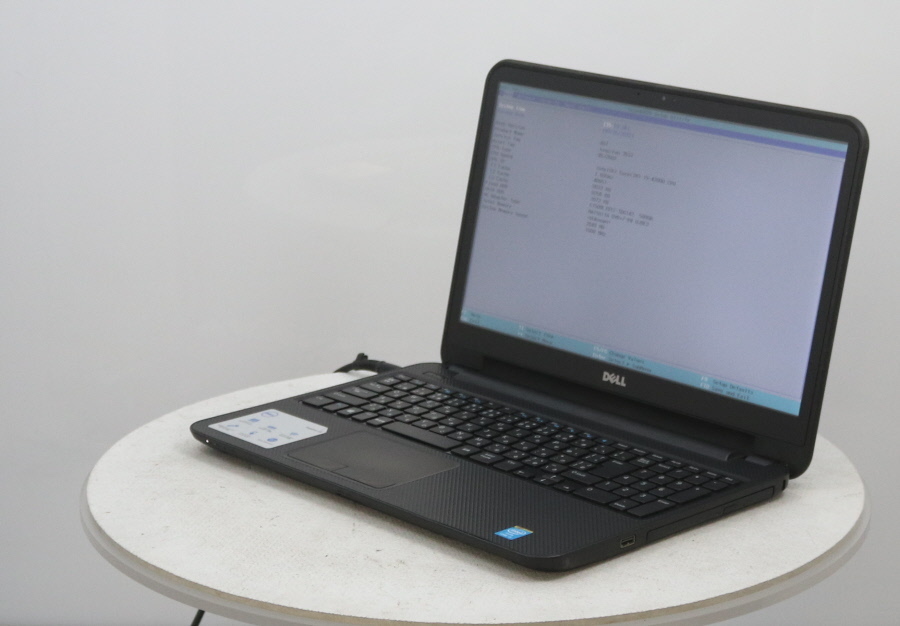 DELL Inspiron 15-3537 - Core i5-4200U 1.60GHz 2GB 500GB HDD□1週間