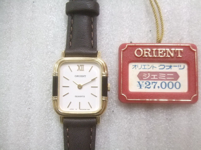 新品高級オリエントジェミニクオーツ腕時計定価27000円　I317_画像2