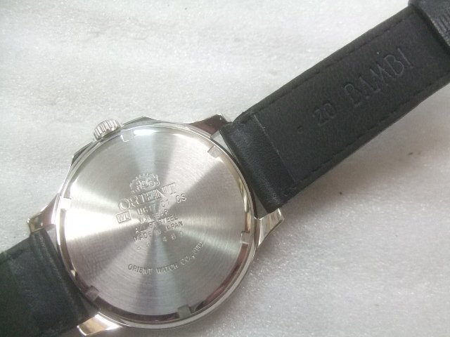 新品未使用ビックサイズオリエントクオーツブラックダイヤル腕時計動品　S891_画像3