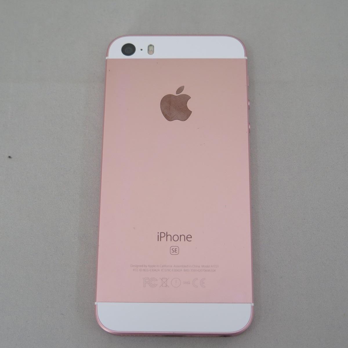 正規保証】 iPhone - iphoneSE 64GB au KDDI ローズゴールドの通販 by