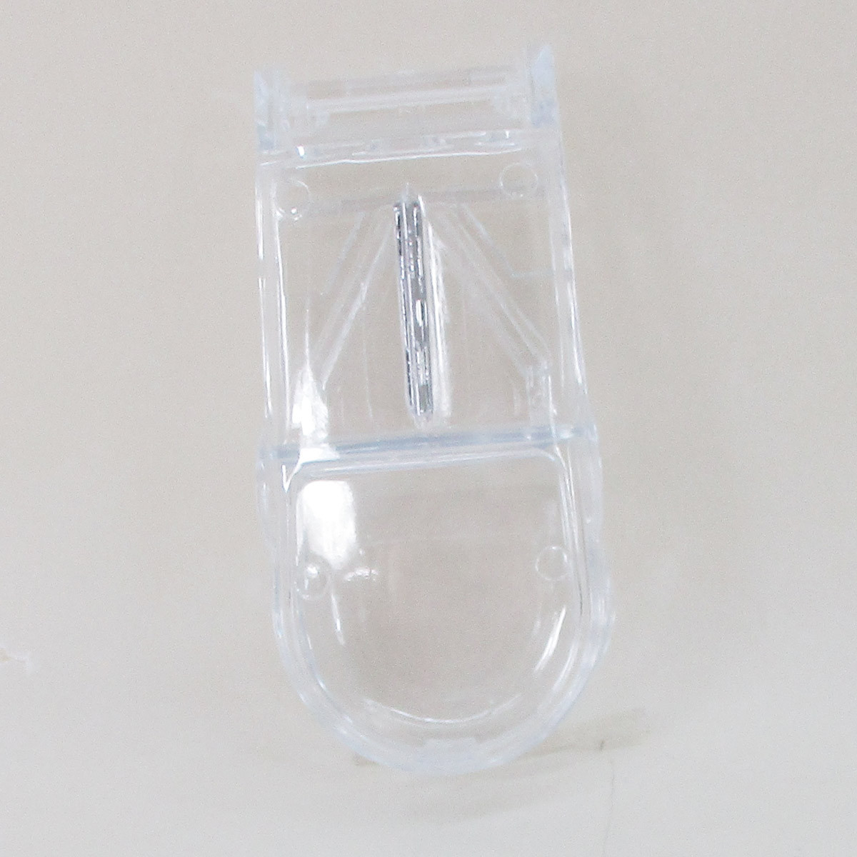 送料無料 薬カッター ピルカッター 錠剤カッター 半割 切りやすい 携帯用 薬 カッター (透明)ｘ２個セット/卸_画像8