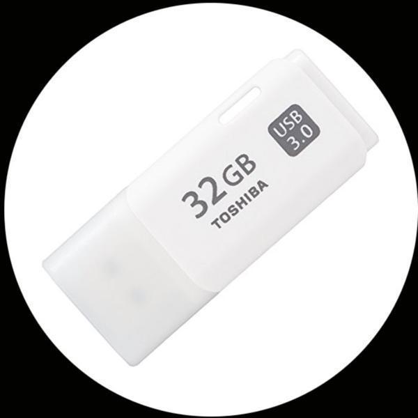 送料無料 KIOXIA (旧東芝) USBメモリ USB3.0 32GB　32ギガ フラッシュメモリ 過渡期につき柄変更あり_画像1
