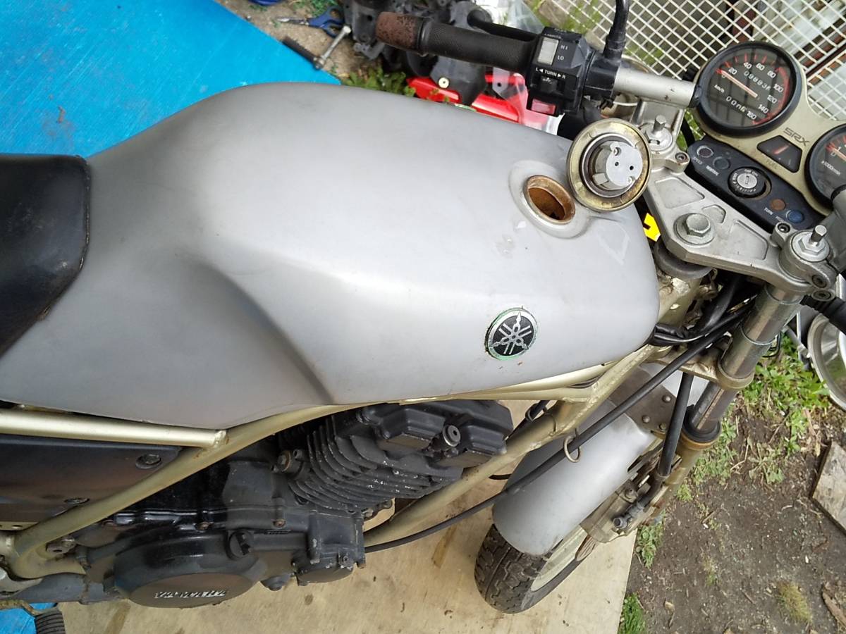 少し豊富な贈り物 部品取りなどに SRX250 オートバイ車体 - www