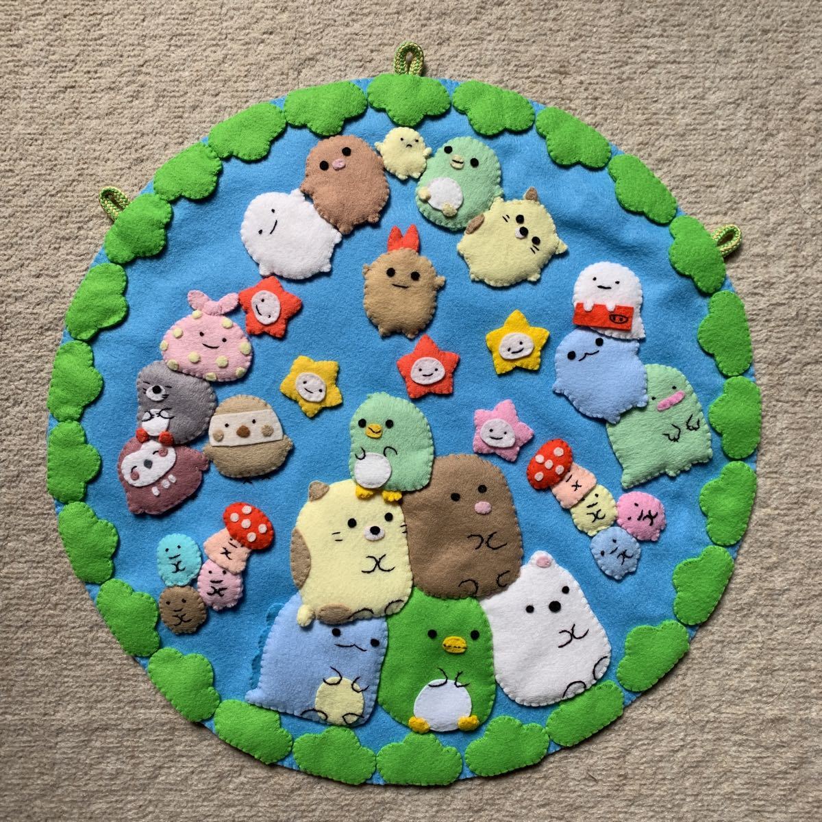 ☆フェルト すみっコぐらし風 タペストリー☆ハンドメイド ☆フェルト すみっコぐらし風 タペストリー☆ハンドメイド