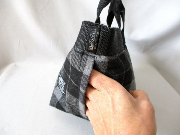 [O335]ROOTOTE/ Roo tote bag * wool series tote bag .. pattern side fastener pocket W36cm