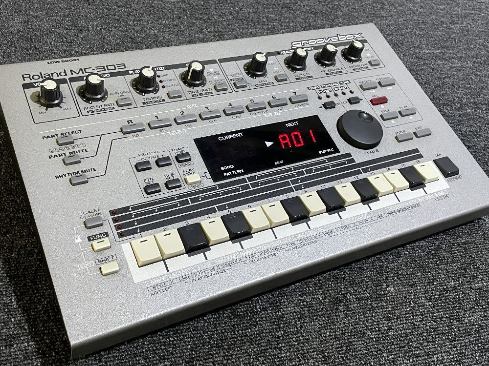 大得価即納 ヤフオク! - Roland MC-303 groove box シーケンサー