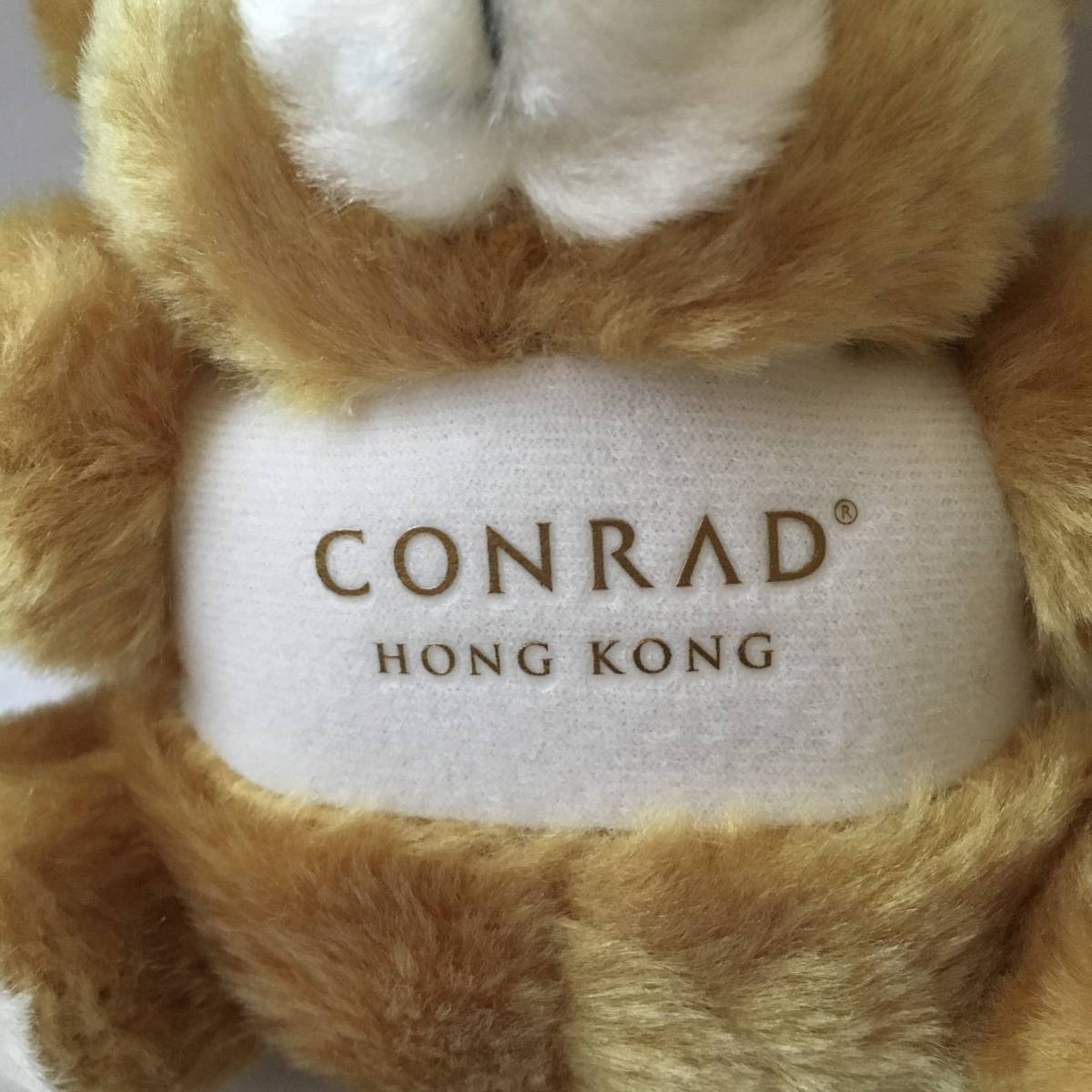 【... ... Conrad HONGKONG】  товара нет в свободной продаже  ...