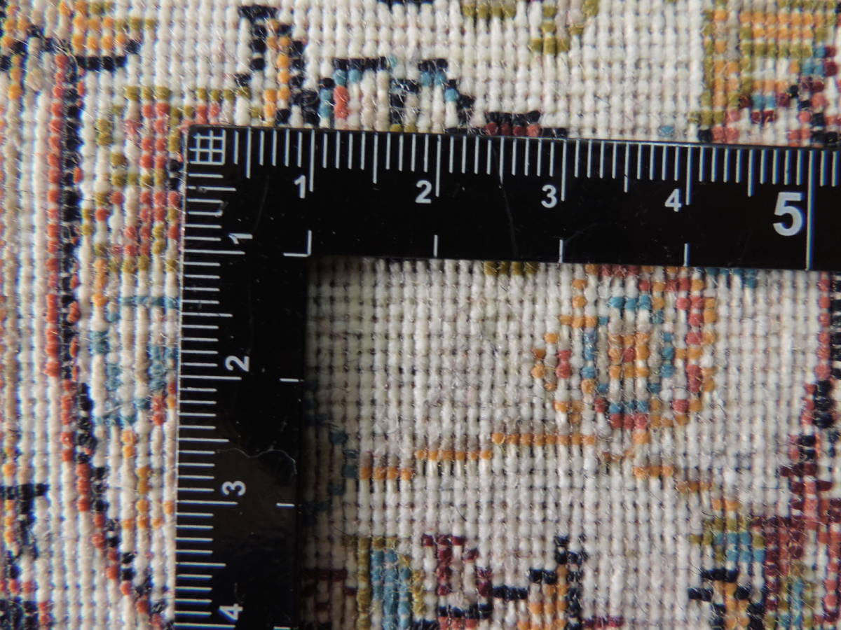 ペルシャ絨毯 玄関マット 120cm×80cm カーペット ラグ 63万ノット 高密度 ウィルトン 機械織り ペルシャ絨毯の本場 イラン産 本物保証 g17_画像8