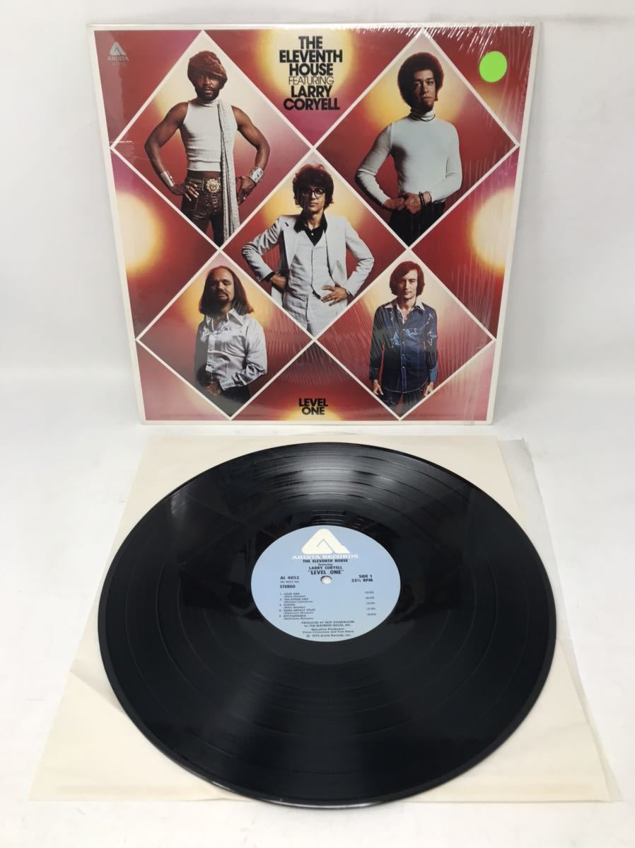 LP the eleventh house featuring larry coryell Level one AL4052 レコード 音楽 N4903_画像1