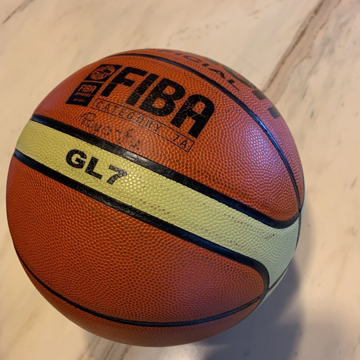 モルテン バスケットボール7号 天然皮革 希少GL7 product details
