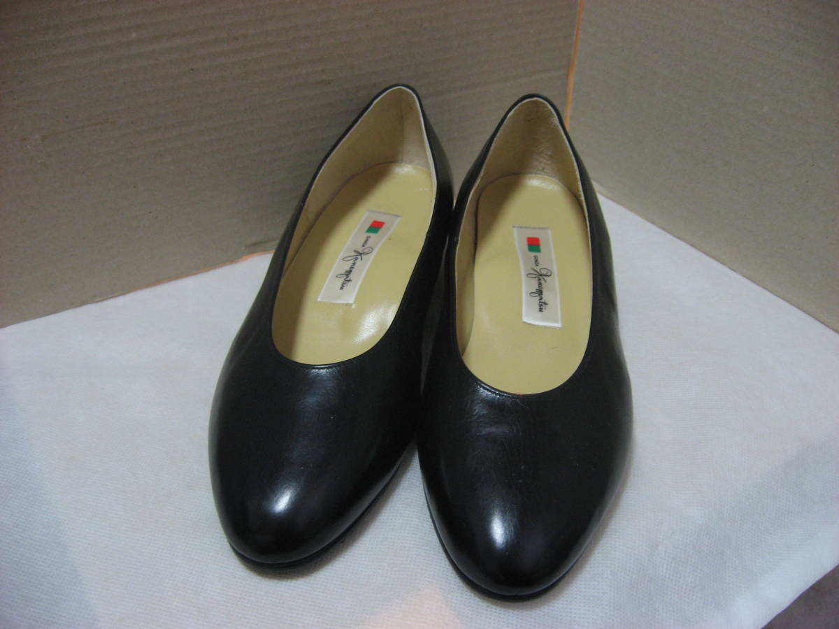 ◆新品！銀座かねまつの定番系パンプス黒24cmCA制靴◆H2.5