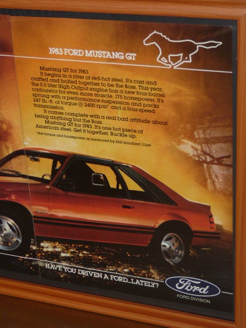 1982年 USA 80s 洋書雑誌広告 額装品 1983 Ford Mustang GT フォード マスタング (A3size) / 検索用 ガレージ 店舗 看板 ディスプレイ 雑貨_画像3