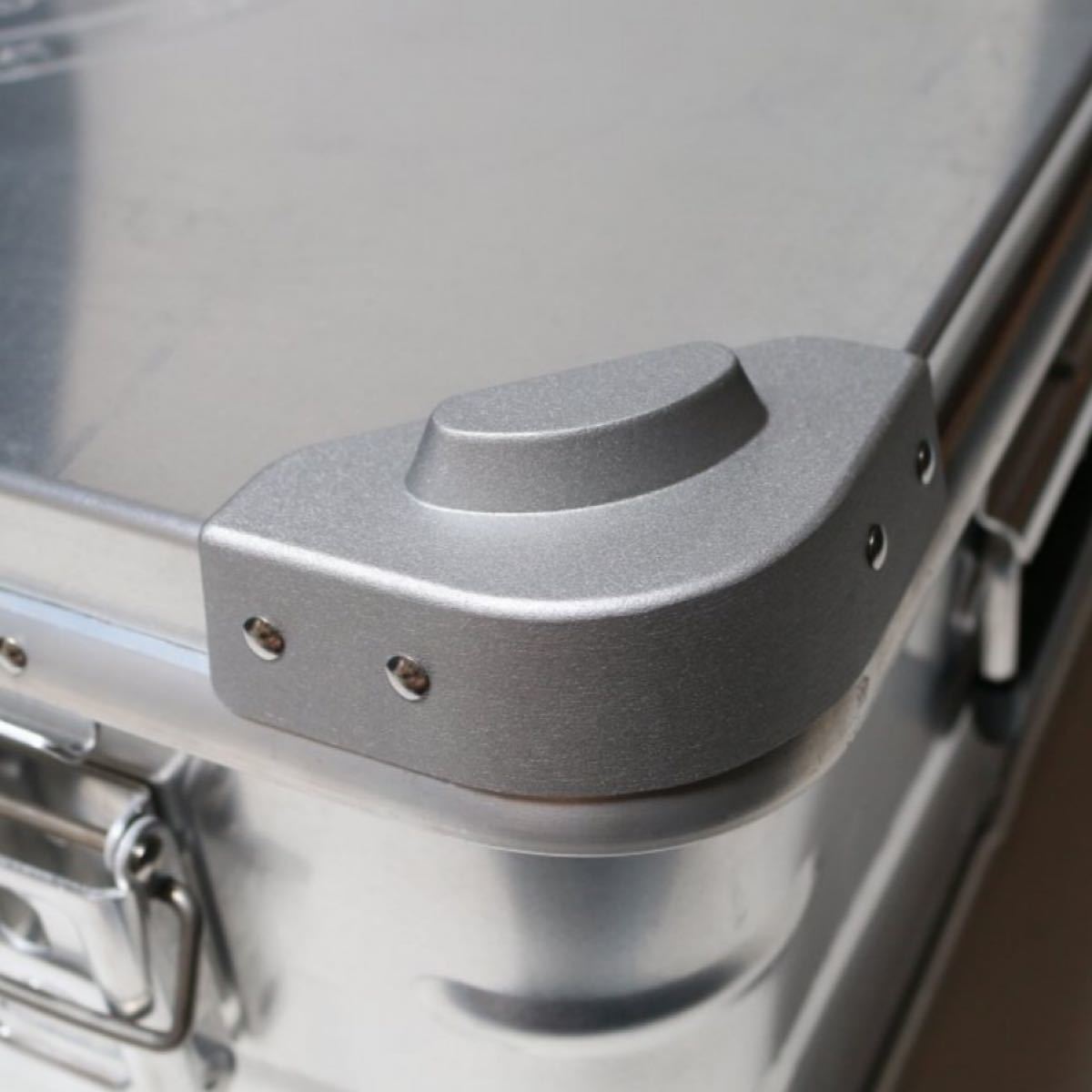 NATAL DESIGN ALUMINUM CONTAINER 105 | bedouingardenvillage.com