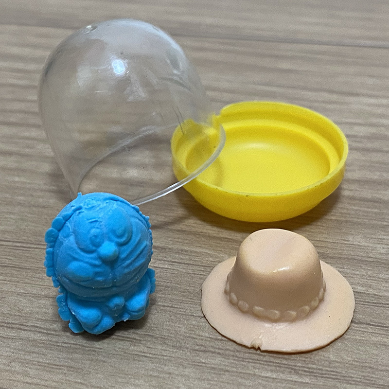昭和レトロ☆20円ガチャガチャ中身入りカプセル大量まとめ 昭和レトロ☆20円ガチャガチャ中身入りカプセル大量まとめ