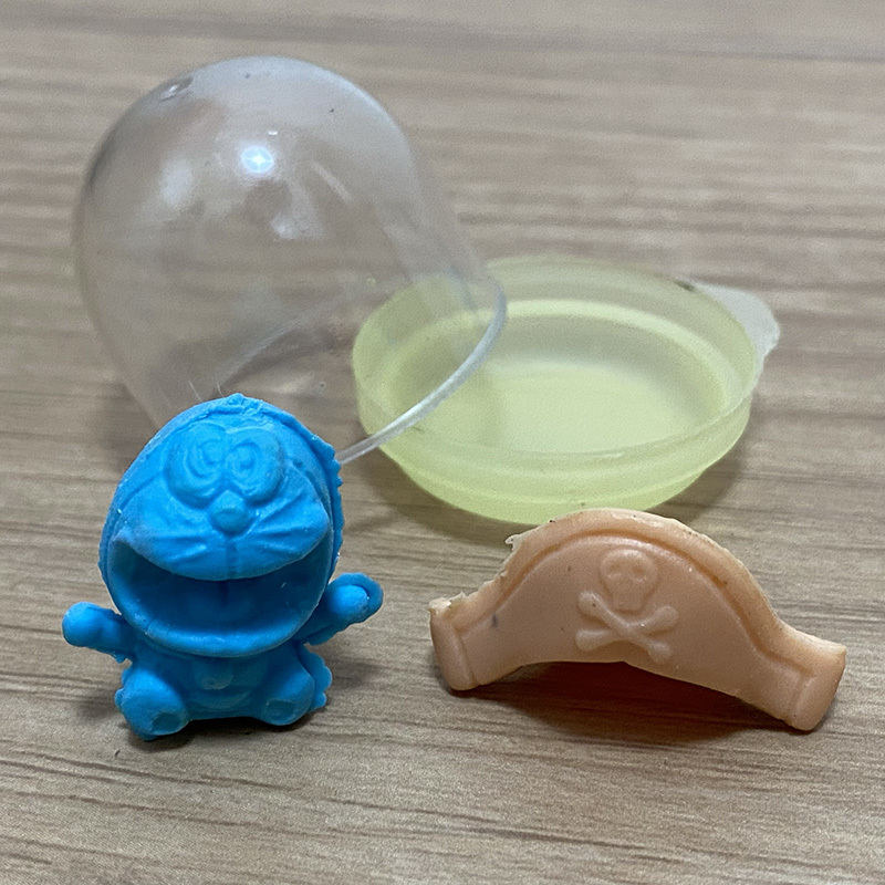昭和レトロ☆20円ガチャガチャ中身入りカプセル大量まとめ 昭和レトロ☆20円ガチャガチャ中身入りカプセル大量まとめ