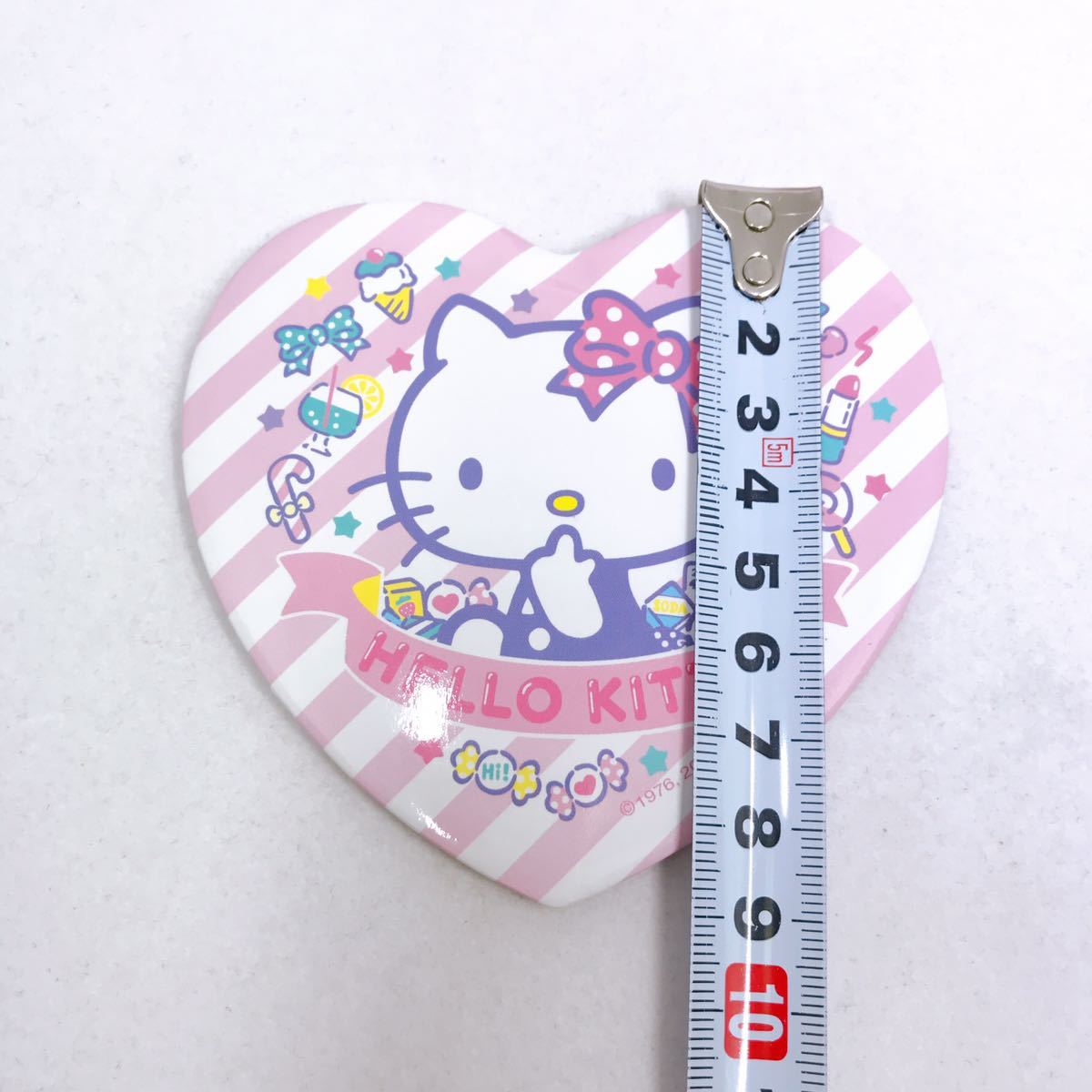 キティ【Hello Kitty】BIGハート 缶バッジ サンリオ Sanrio 缶バッヂ_画像7