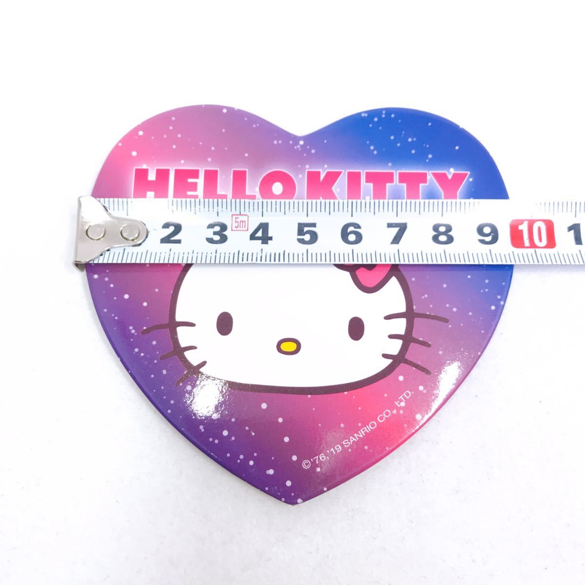キティ【Hello Kitty】WeLOVE 缶バッジ サンリオ Sanrio 缶バッヂ_画像4