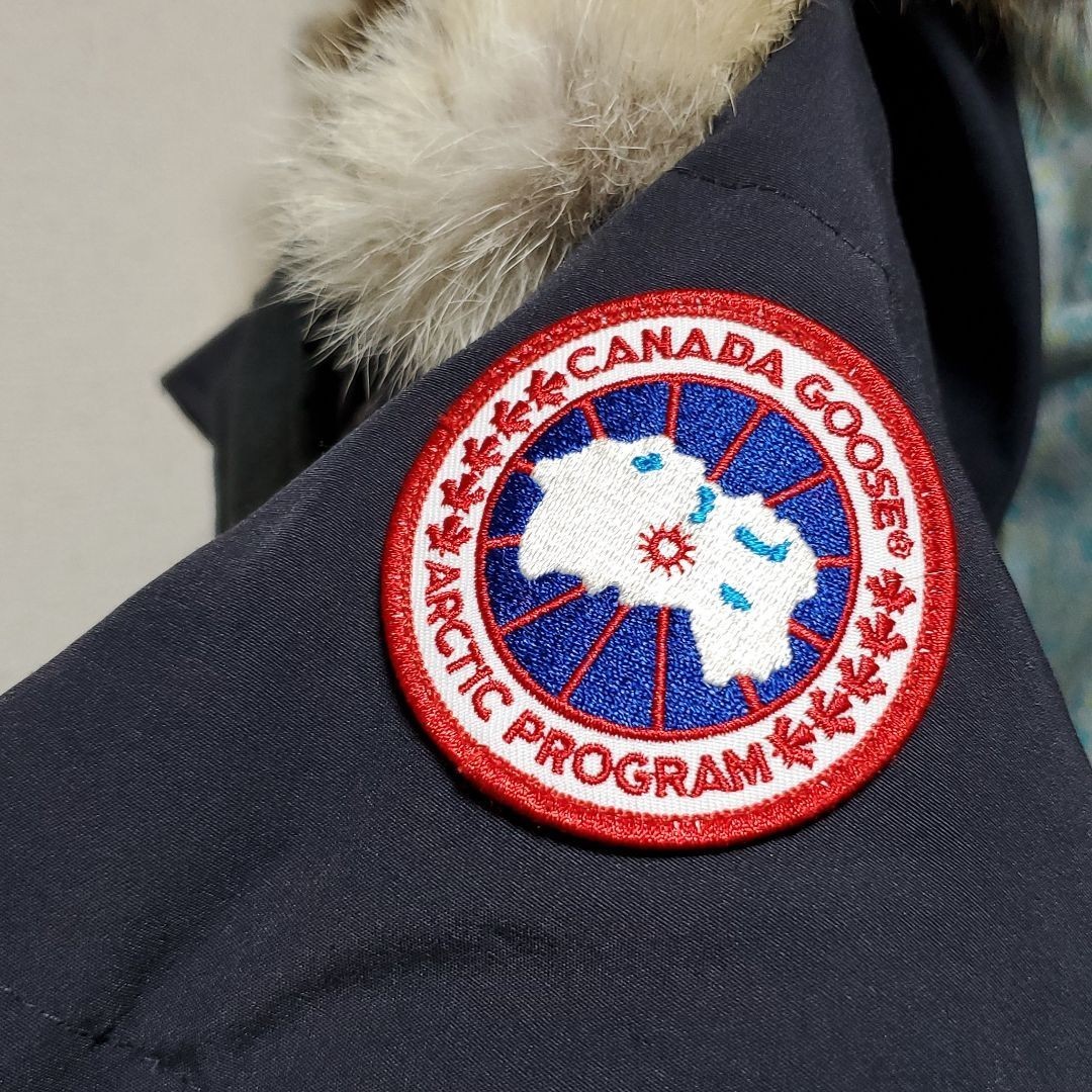 CANADA GOOSE マッケンジー カナダグースダウン PARKA